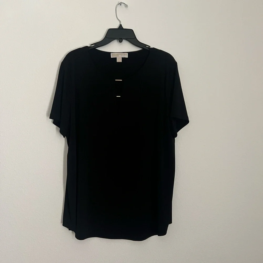 Michael Kors Cute Black Short‎ Sleeve Tee, Size XL
